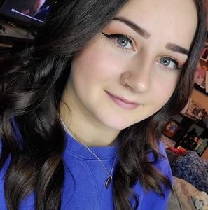 Meet your Posher, Marissa